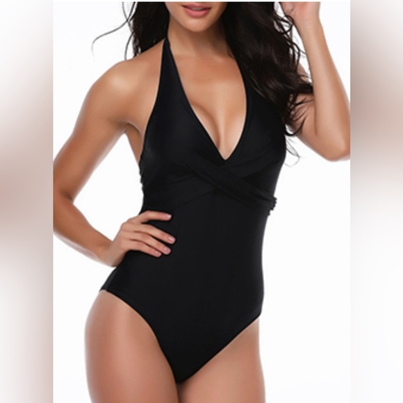 NWOT Sleek Black Textured One-Piece Swimsuit - Picture 1 of 7